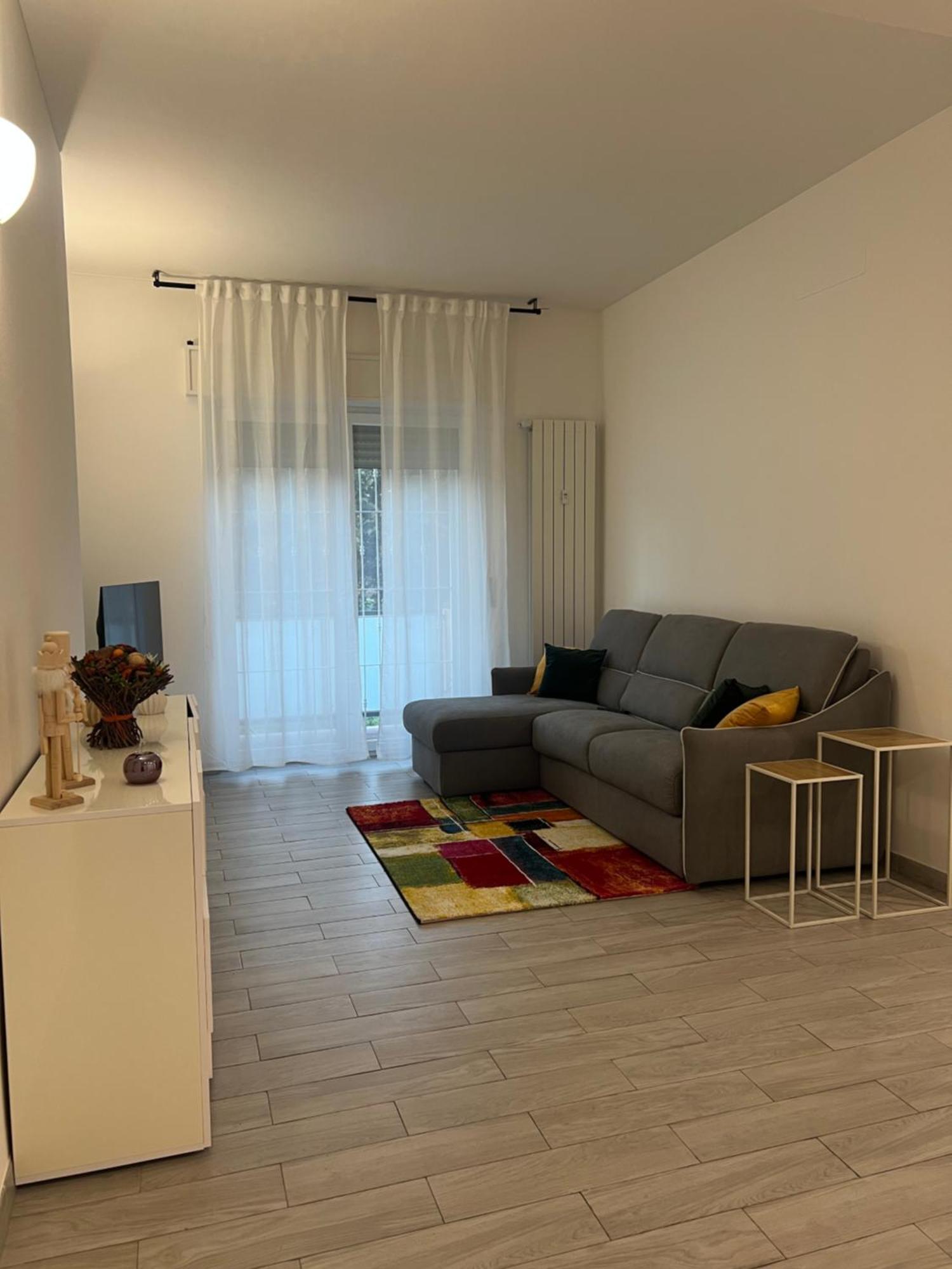 Apartament Perla Milaan Buitenkant foto